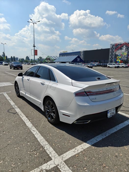 Lincoln MKZ 2.0 Hybrid  2014