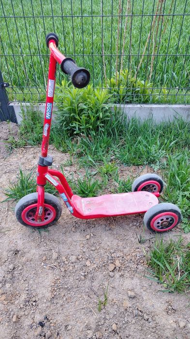 Na sprzedaż rowerek i hulajnoga