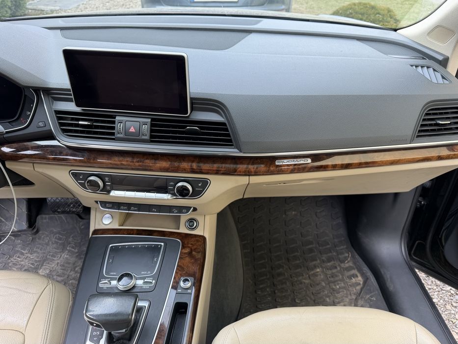 Карти Audi Q5 80A
