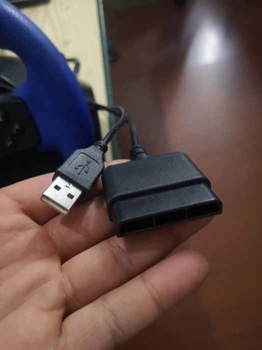 Conjunto - Volante e Pedais Logitech