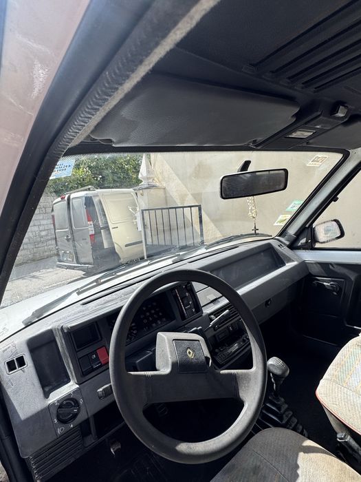 Renault express 5 lugares