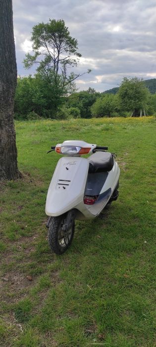 Продам скутер Honda Tact af-24