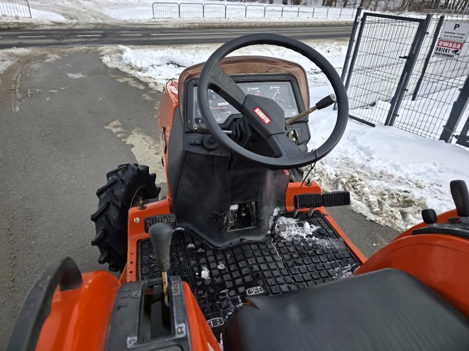 Kubota X24 Saturn 4x4 Regulowane felgi !! BDB stan 24km