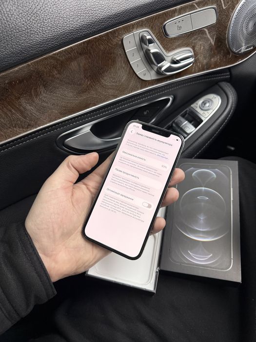 Iphone 12 pro 128 93%