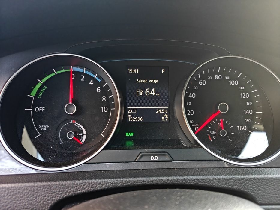 Volkswagen e-Golf 24kw 150км