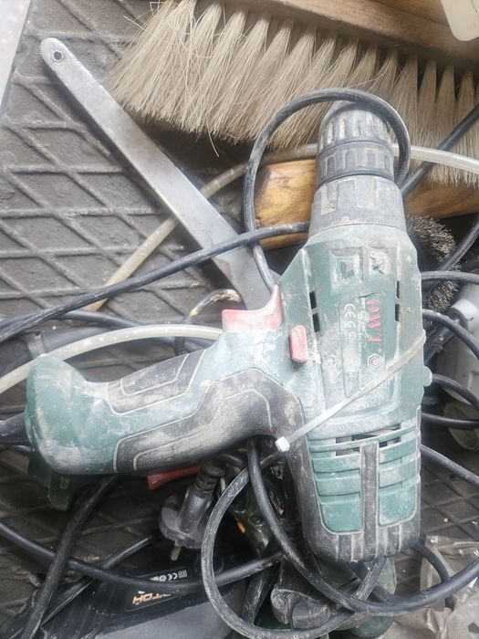 Шурупорвет dwt на запчастини