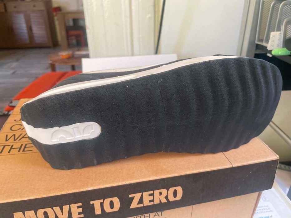 Buty NIKE Air Max Dawn roz 37,5