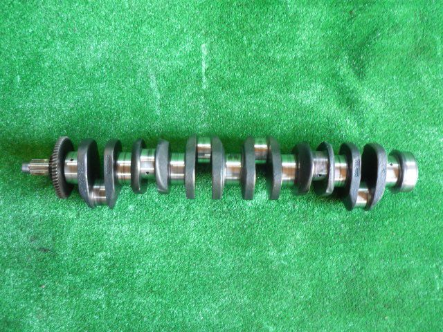 6-985 Wał korbowy główny Massey Ferguson Valmet 612DS używany 3690