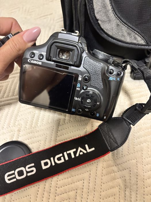 Camera canon EOS 450D