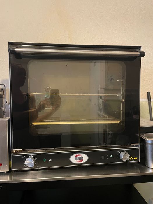 Forno com ventilação
