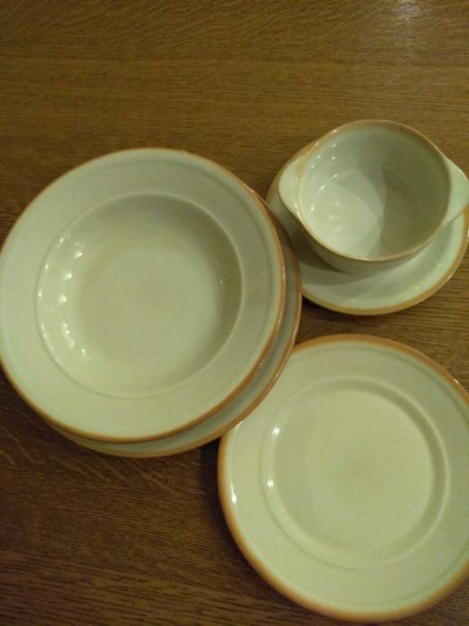 Zastawa obiadowa, talerze, półmiski, dzbanek. Retro-Vintage. Tułowice.