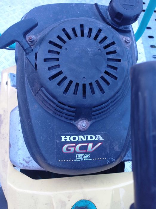 Zamiatarka cramer honda