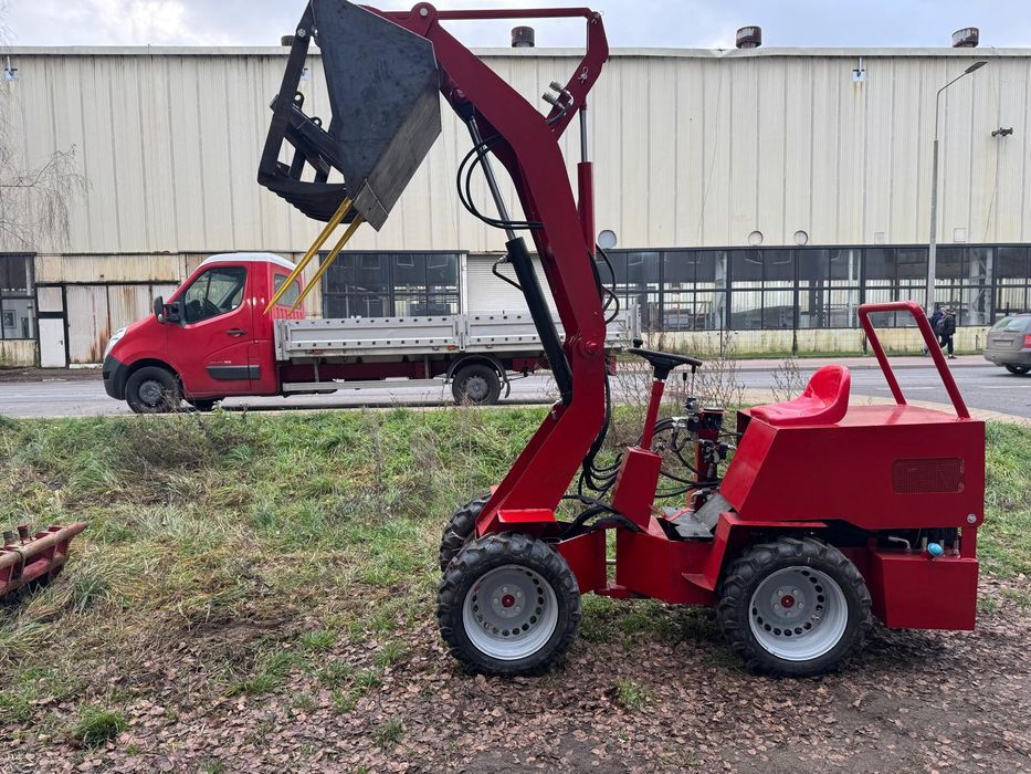 Miniładowarka ładowarka 4x4