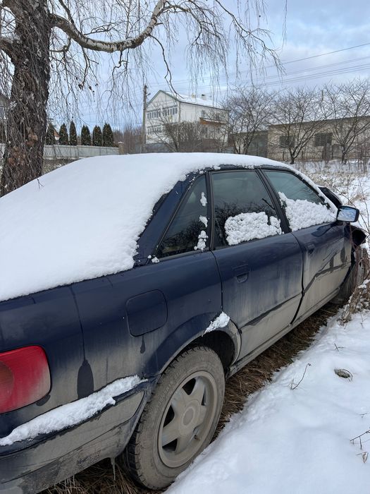 Машина Audi 80 b4 , продаю цілком або на розбір