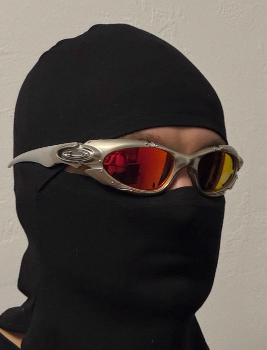 Окуляри Oakley Plate Polarized є 7 кольорів