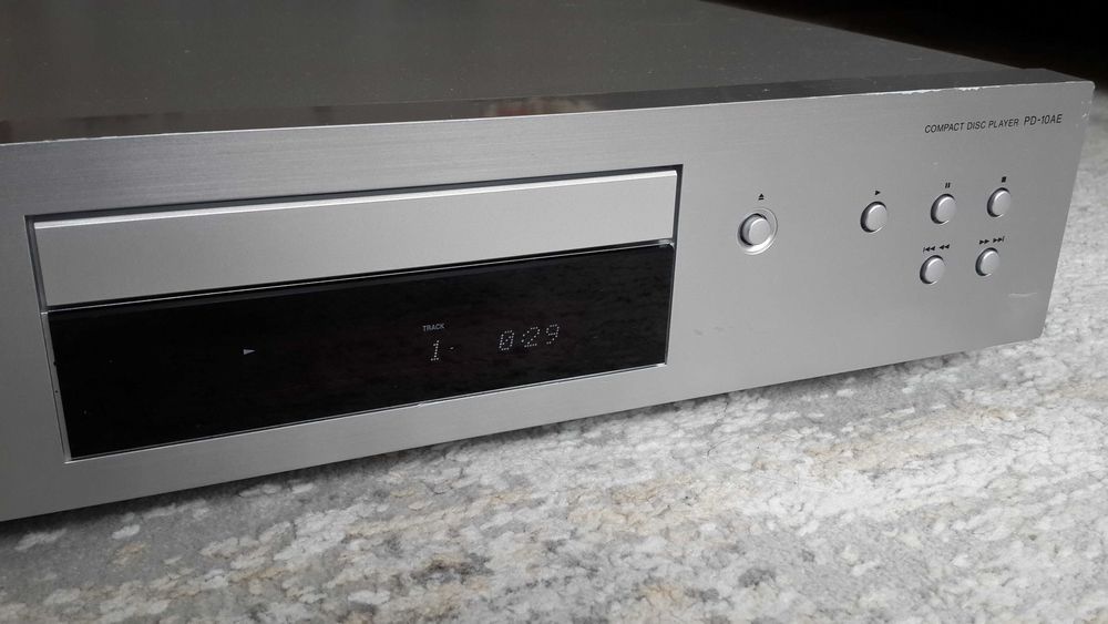 CD Pioneer PD-10AE . Pioneer PD-9300