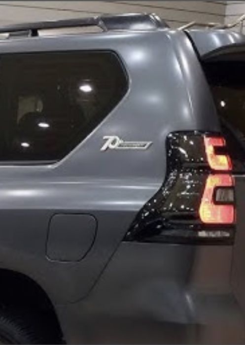 Эмблемы юбилейные «70-th ANNIVERSARY»  Для Toyota Land Cruiser