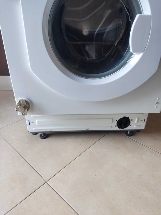 Vendo Máquina de lavar roupa Hotpoint avariada para peças