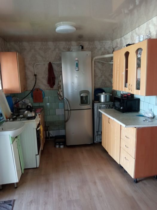 Продам будинок на Баранівкі