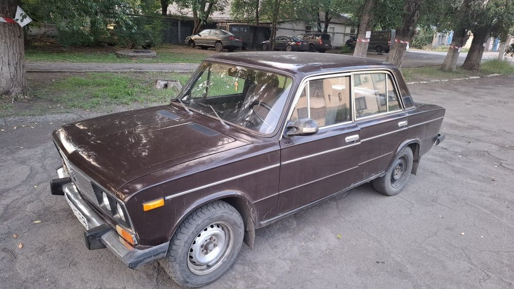 Продам авто ваз 2106