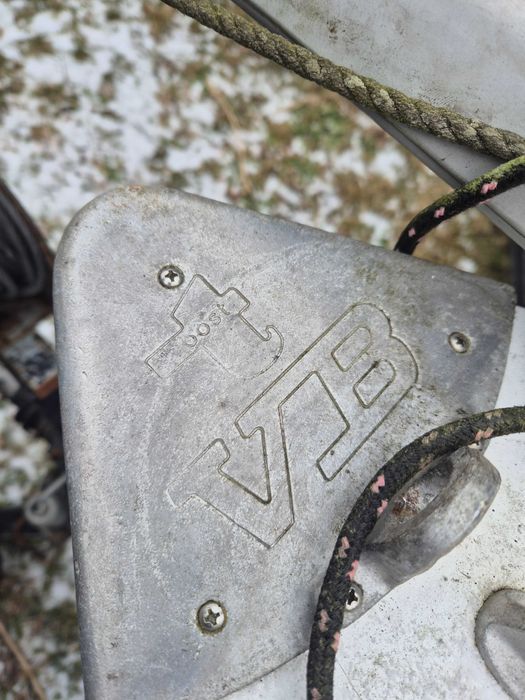 Żaglówka turystyczna VB-Jolle  – stabilna i bezpieczna