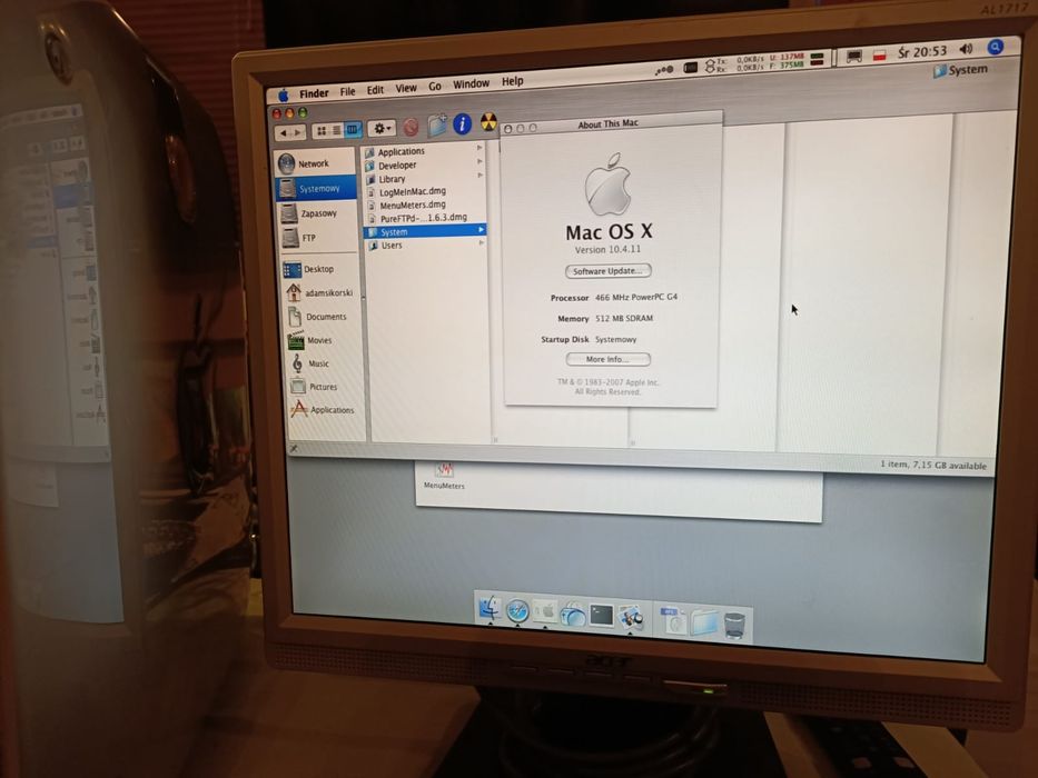 Retro komputer Apple PowerMac G4.