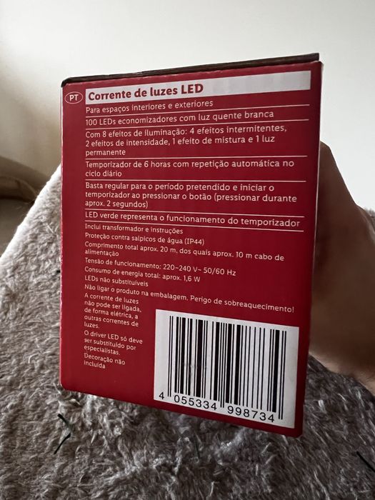 Corrente de Luzes LED Livarno 100 LEDs – Interior e Exterior