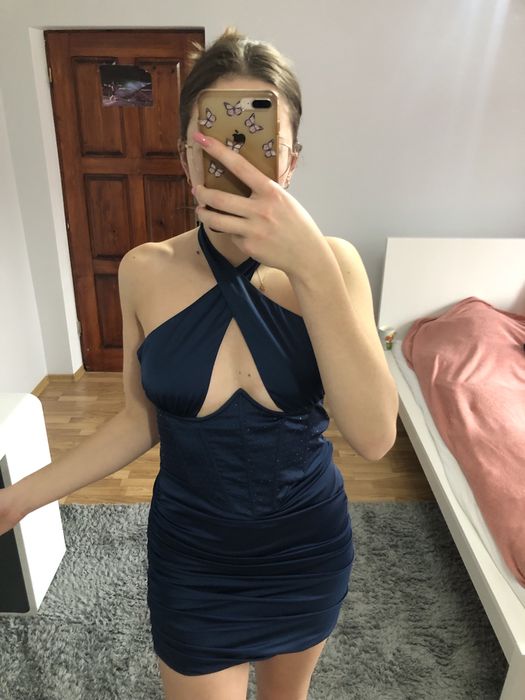 sukienka mini iituba z dekoltem oh polly