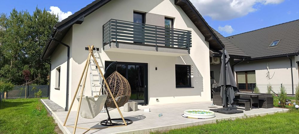 Balustrady metalowe i aluminiowe | Nowoczesny design | Montaż