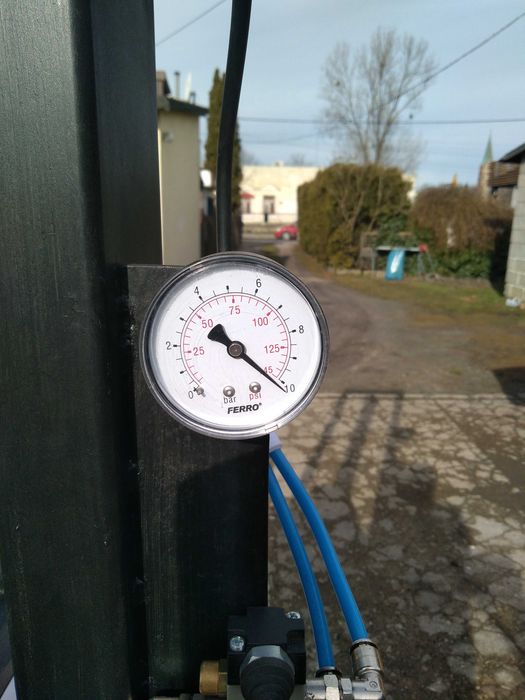 Nowa Brykieciarka Pneumatyczna z Kompresorem