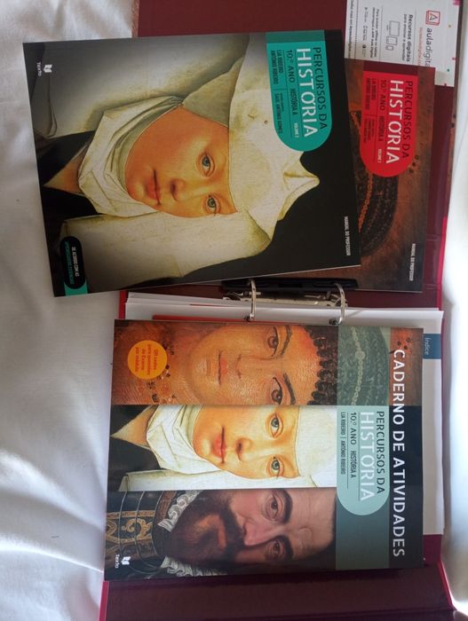 Percursos da História 10 - História - 10º Ano 	Dossier do professor*