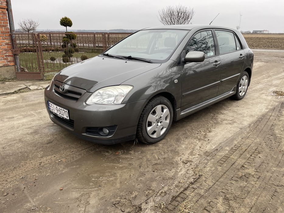 Toyota corolla 2005r +lpg