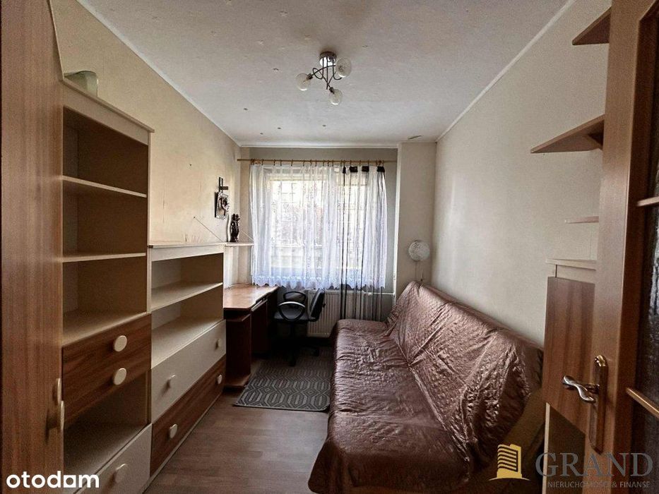 2 pokoje na parterze  z balkonem