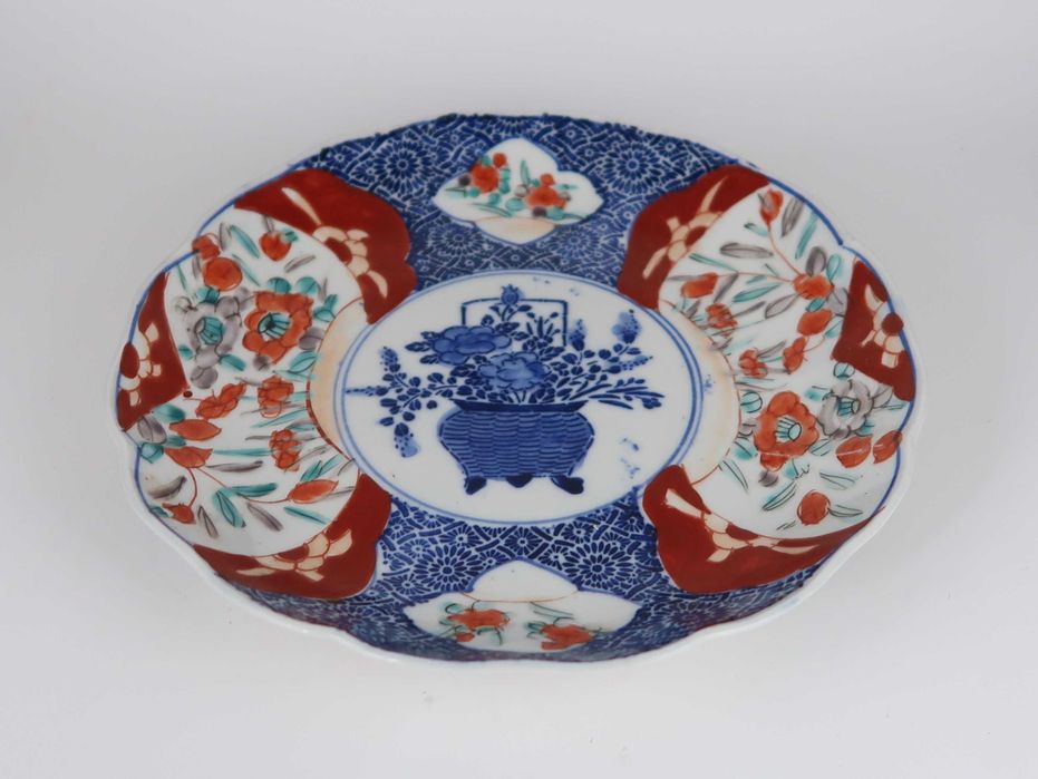 Prato Oriental Imari Séc. XIX/XX (ref 2)