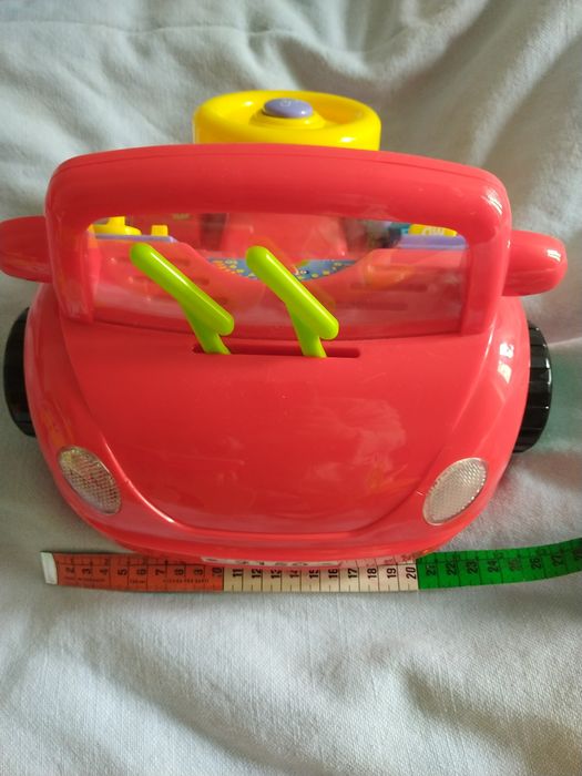 Vários brinquedos de criança