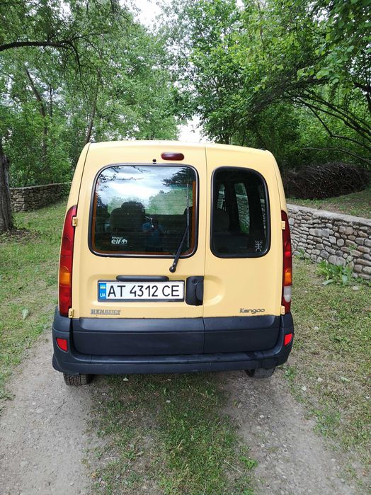 Автомобіль Рено Кенго 2006