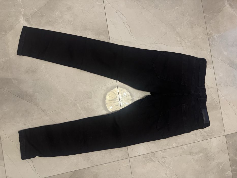 Spodnie jeans reservet 32