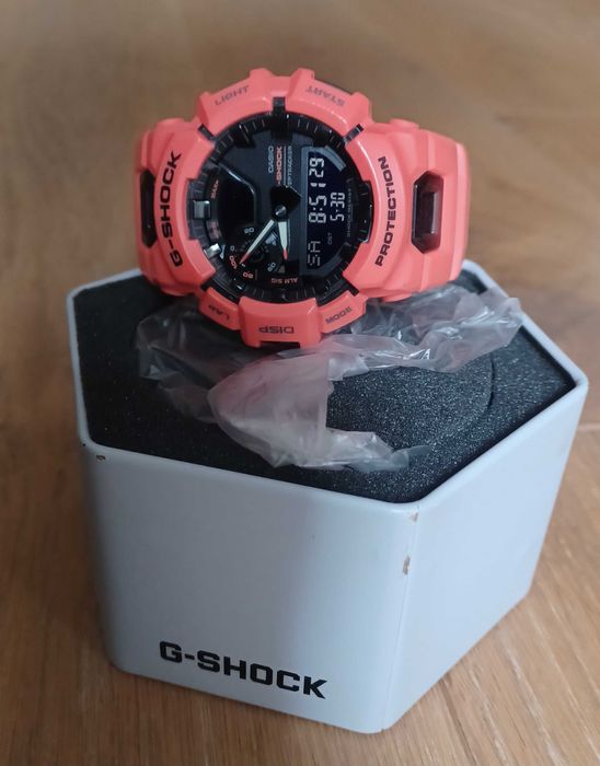 Casio G-SHOCK GBA-900