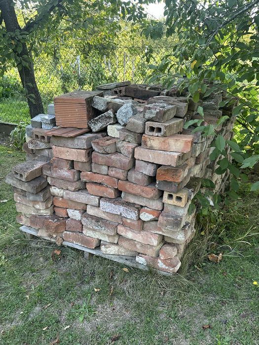 Cegła 760 sztuk używana