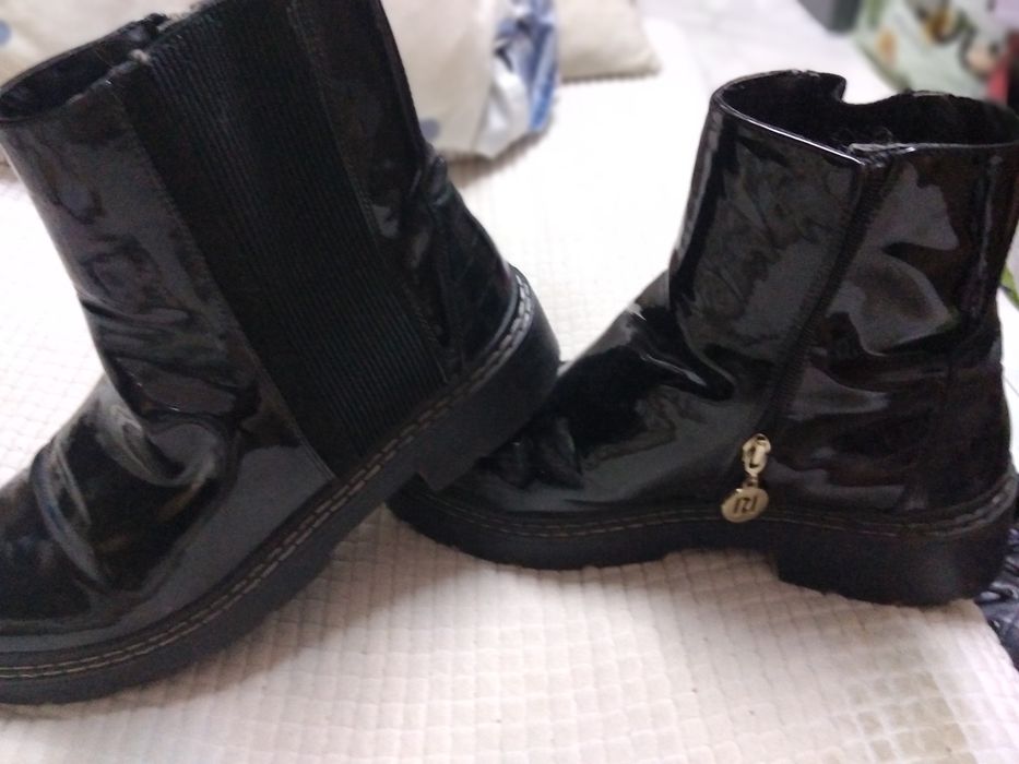 BOTINS Verniz Lindas