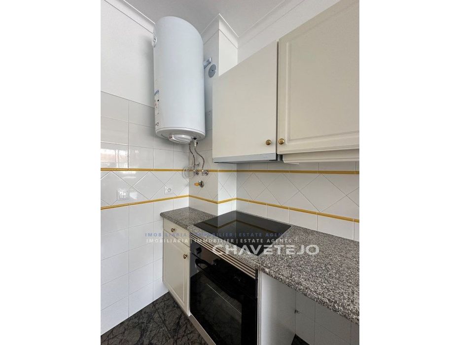 Apartamento T2 com arrecadação em Tomar - Disponível final Setembro
