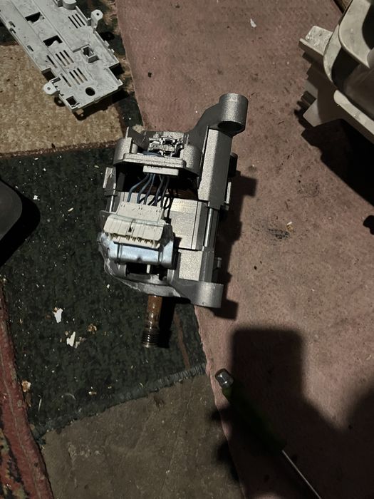 Запчастини до пральної машинки Atlat