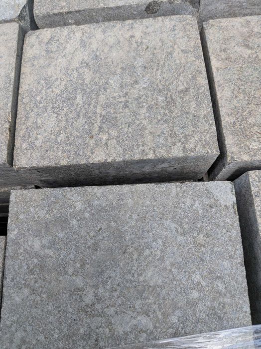 Płytki granitowe