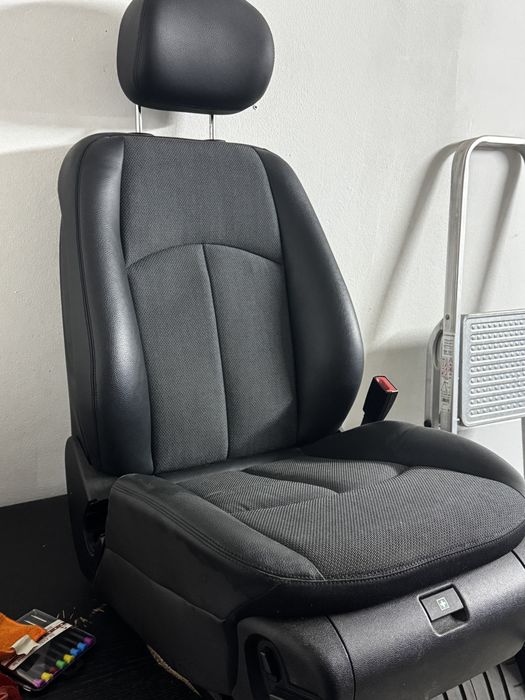Bancos semi elétricos Mercedes w211