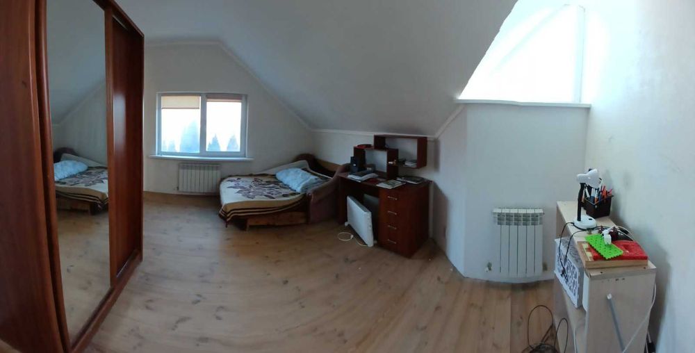 Будинок з незавершеним ремонтом 178м.кв. з гаражем