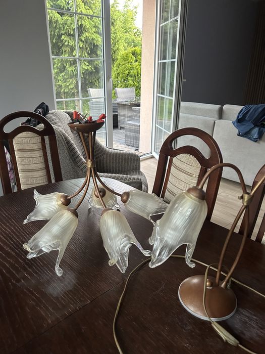 Zyrandol i lampka nocna