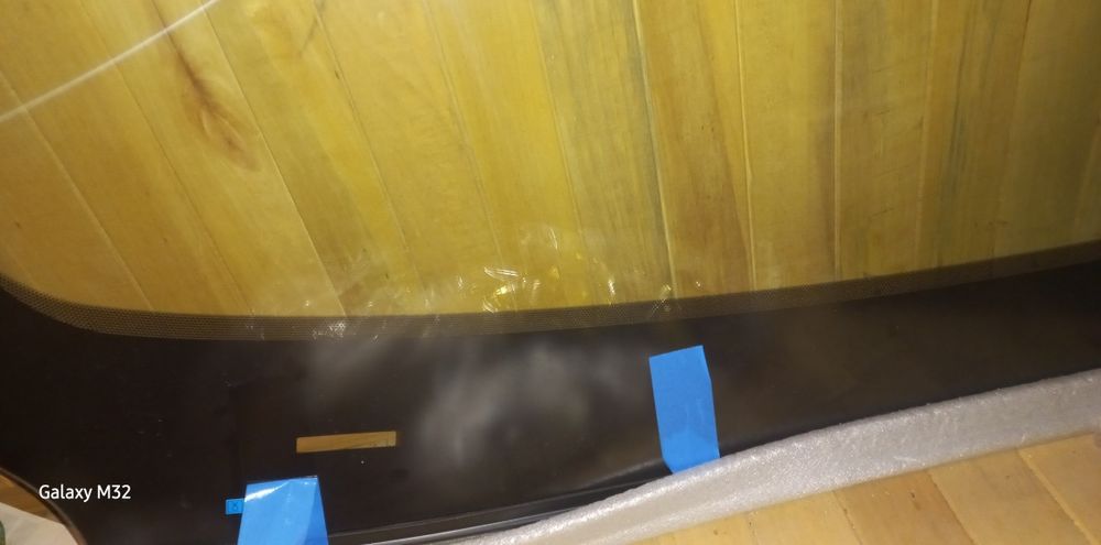 Стекло лобове продам Nissan rogue T33 21r