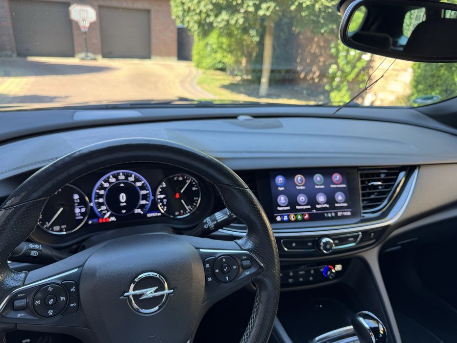 Opel Insignia 2022