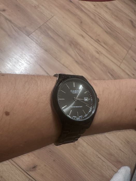 Zegarek casio w kolorze czarnym