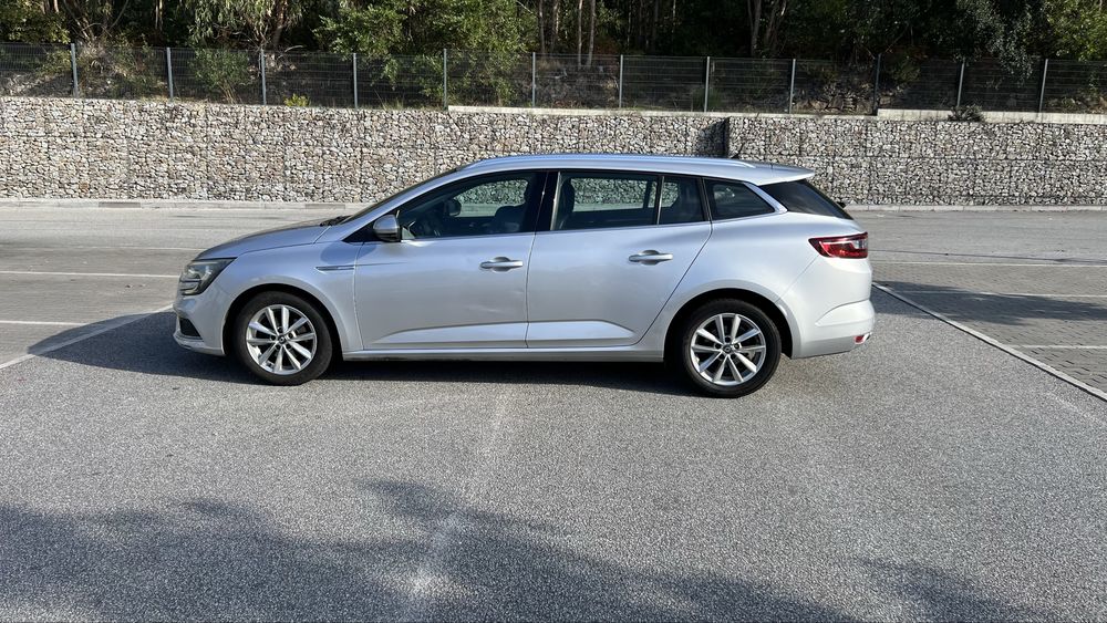Megane sport tourer 1.5 dci — photo 4
